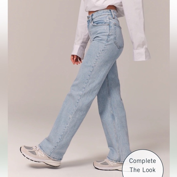 Abercrombie & Fitch Size 24 (37 in waist) The 90's Relaxed High Rise Jeans - Picture 2 of 14